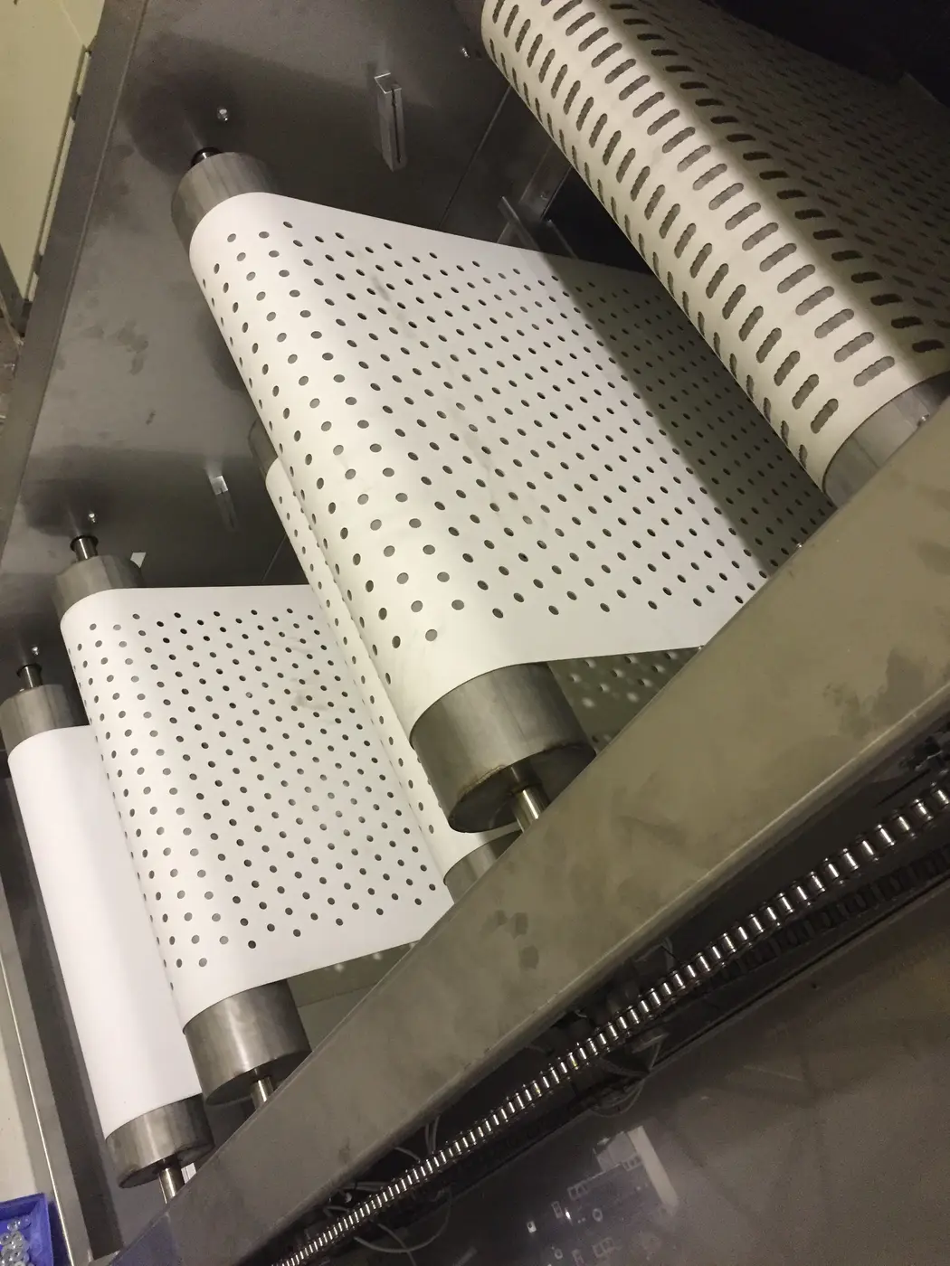Silicone conveyor belt